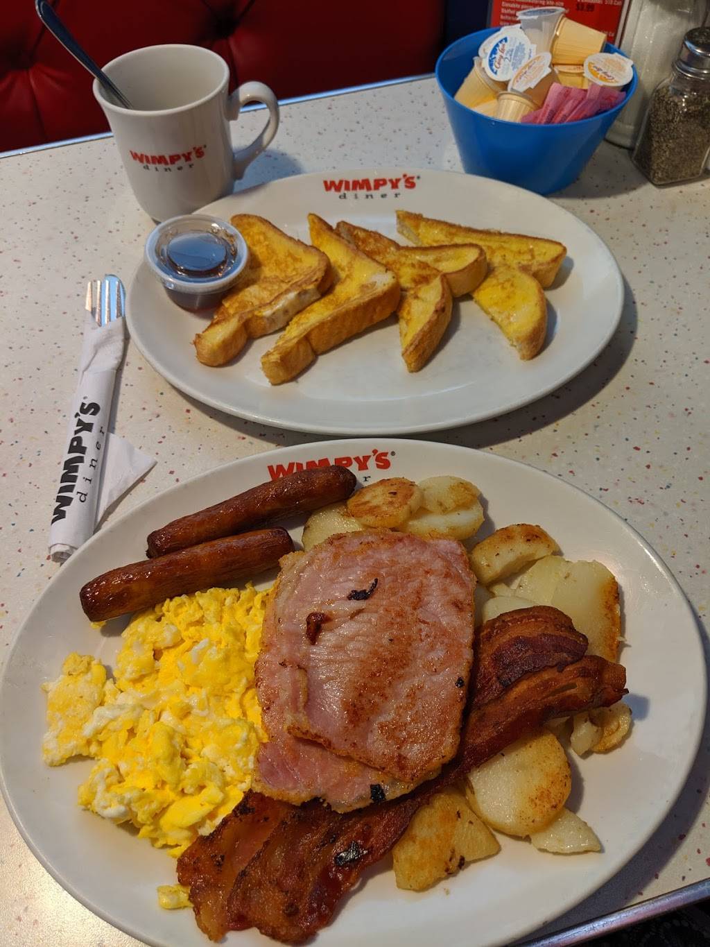 Wimpys | restaurant | 400 Townline, Orangeville, ON L9W 3Z6, Canada | 5199431165 OR +1 519-943-1165