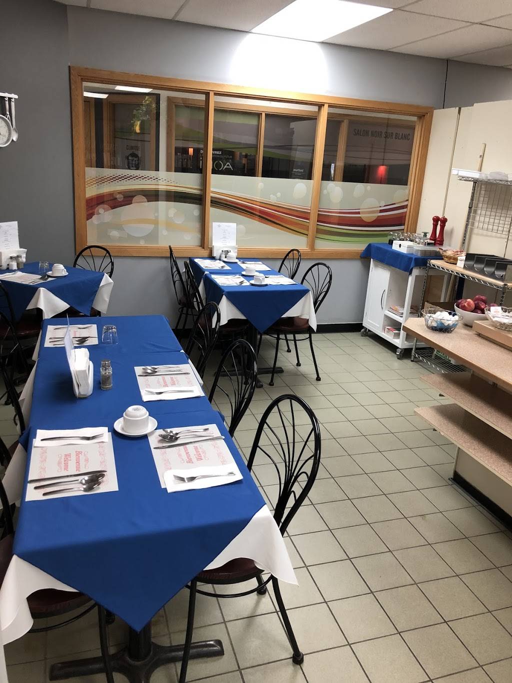 Restaurant L’étrange gourmand de l’île | restaurant | 303 Boulevard Pierre-Bertrand, Québec, QC G1M 3L7, Canada | 5819954718 OR +1 581-995-4718