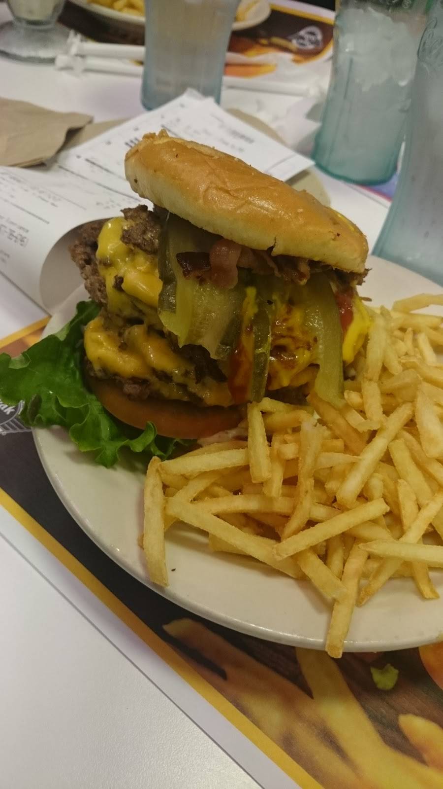 Steak n Shake | restaurant | 103 N State Rd 135, Greenwood, IN 46142, USA | 3178891180 OR +1 317-889-1180