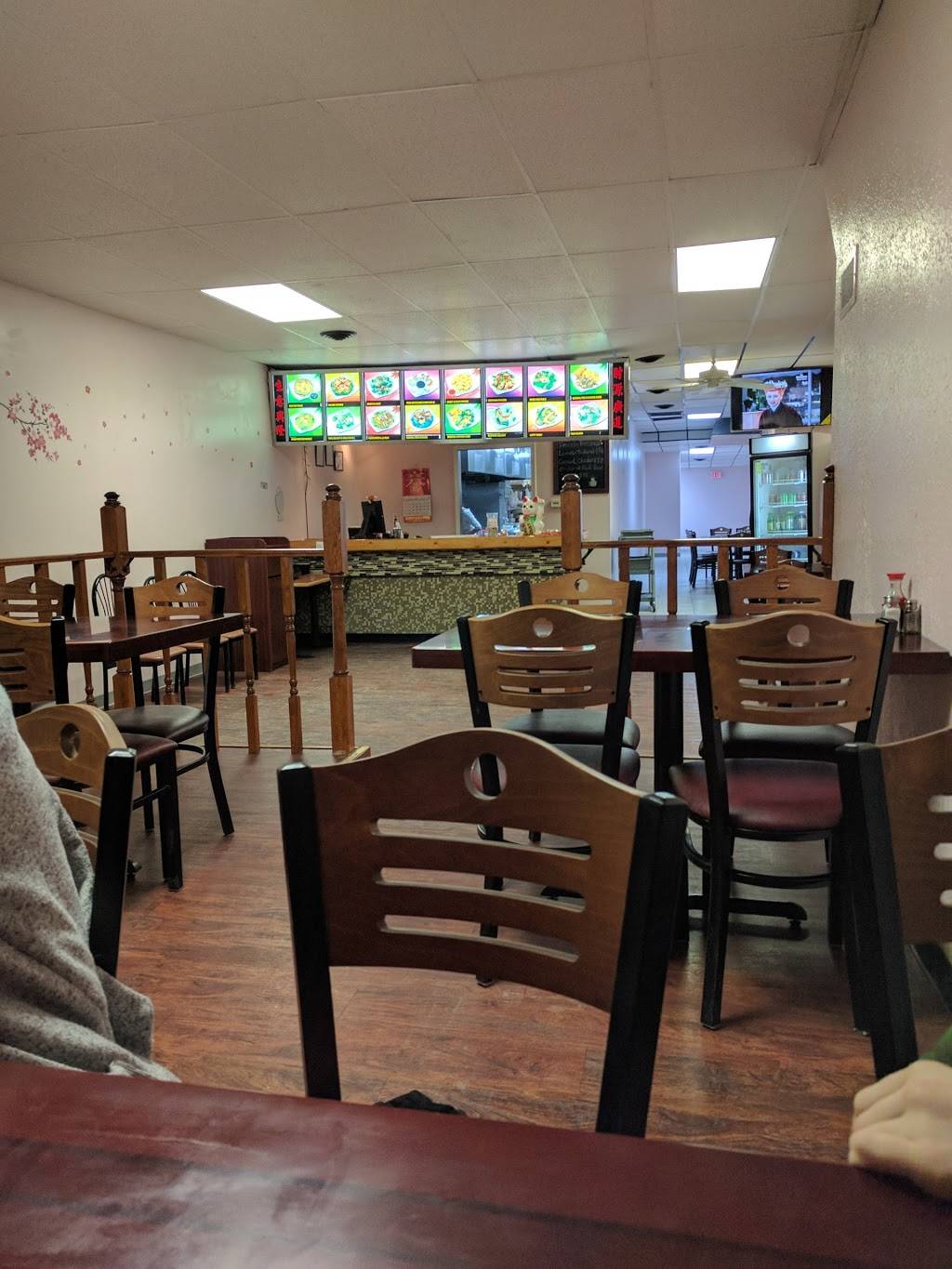 China King | restaurant | 319 S Division St, Stoughton, WI 53589, USA | 6082056666 OR +1 608-205-6666