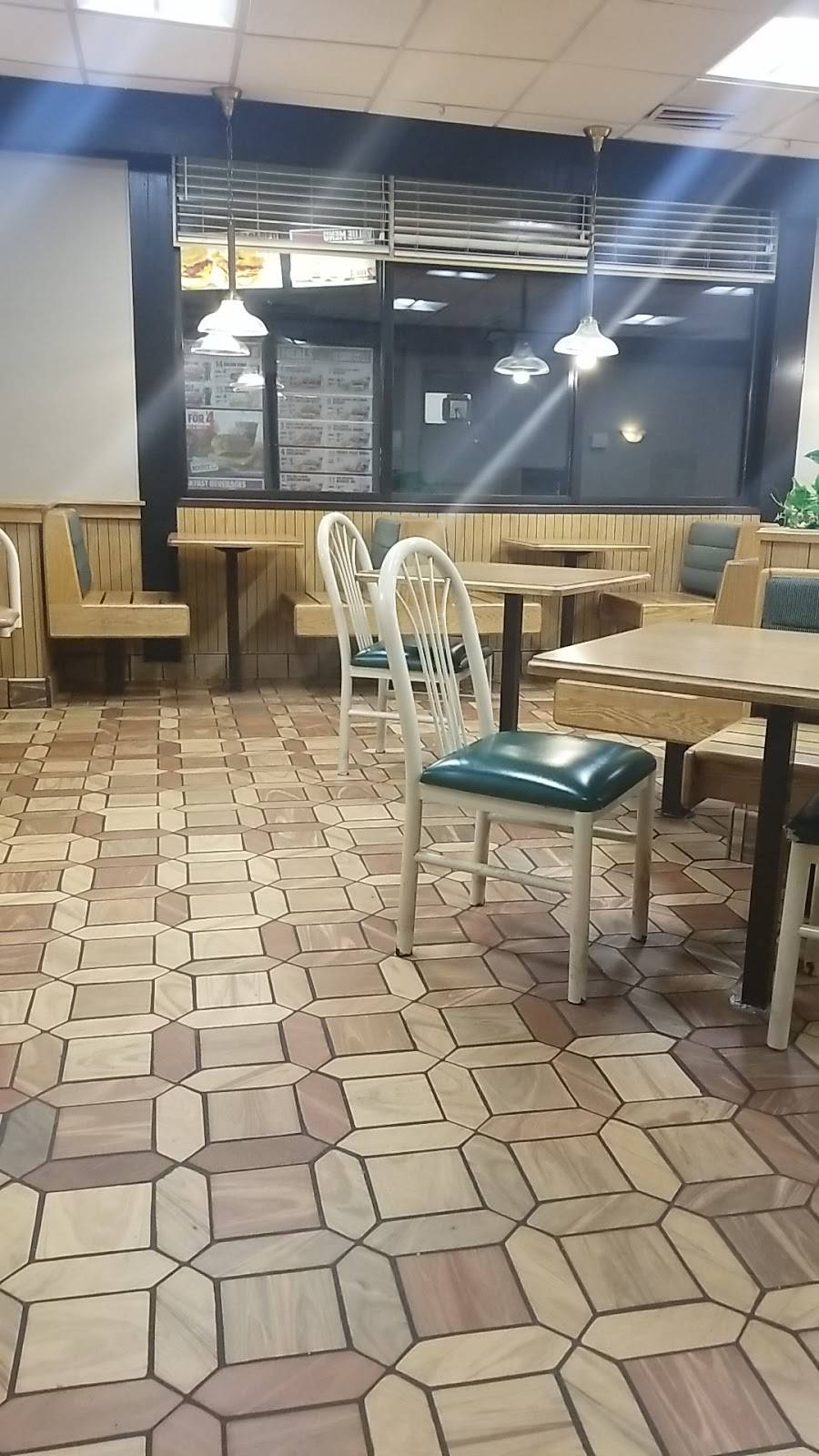 Burger King | restaurant | 197 Main St, Stoneham, MA 02180, USA | 7814385029 OR +1 781-438-5029