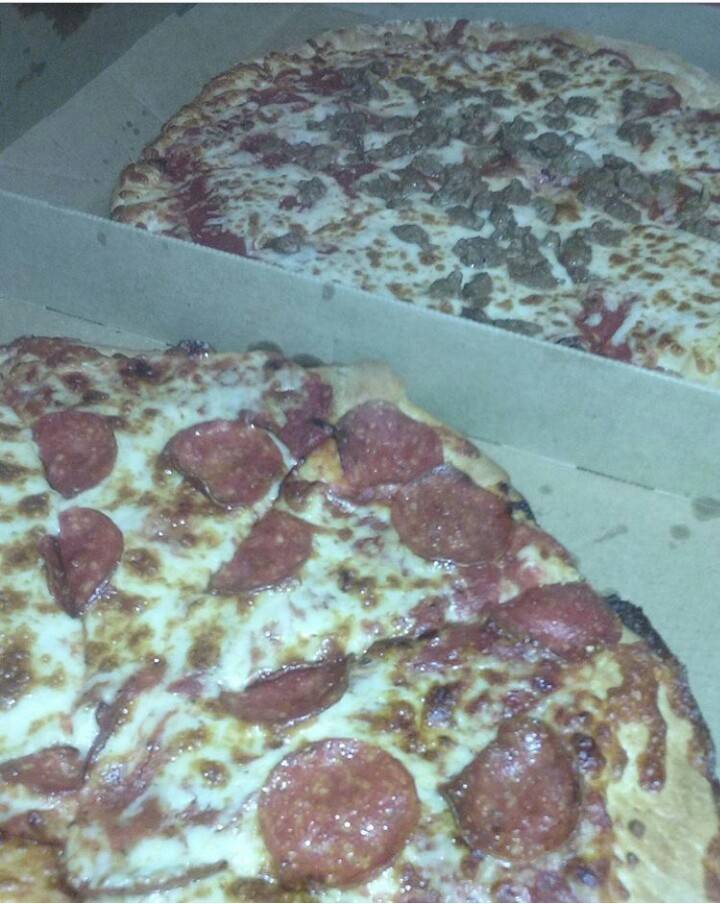 Little Caesars Pizza | meal takeaway | 1773 E Palmdale Blvd, Palmdale, CA 93550, USA | 6612729770 OR +1 661-272-9770