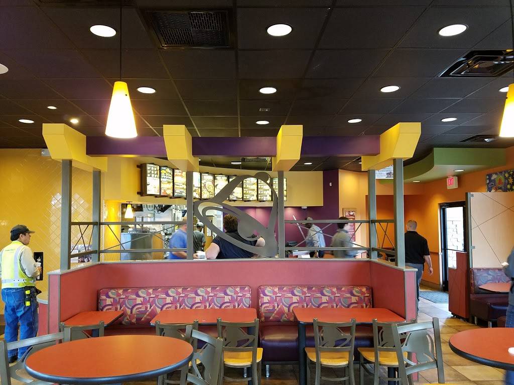 Taco Bell | meal takeaway | 34600 Groesbeck Hwy, Clinton Twp, MI 48035, USA | 5862310787 OR +1 586-231-0787