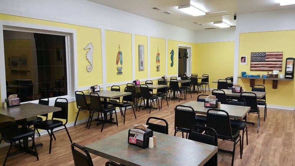 The Deli Spot | restaurant | 124 E Swathmore Ave #107, High Point, NC 27263, USA | 3364313354 OR +1 336-431-3354