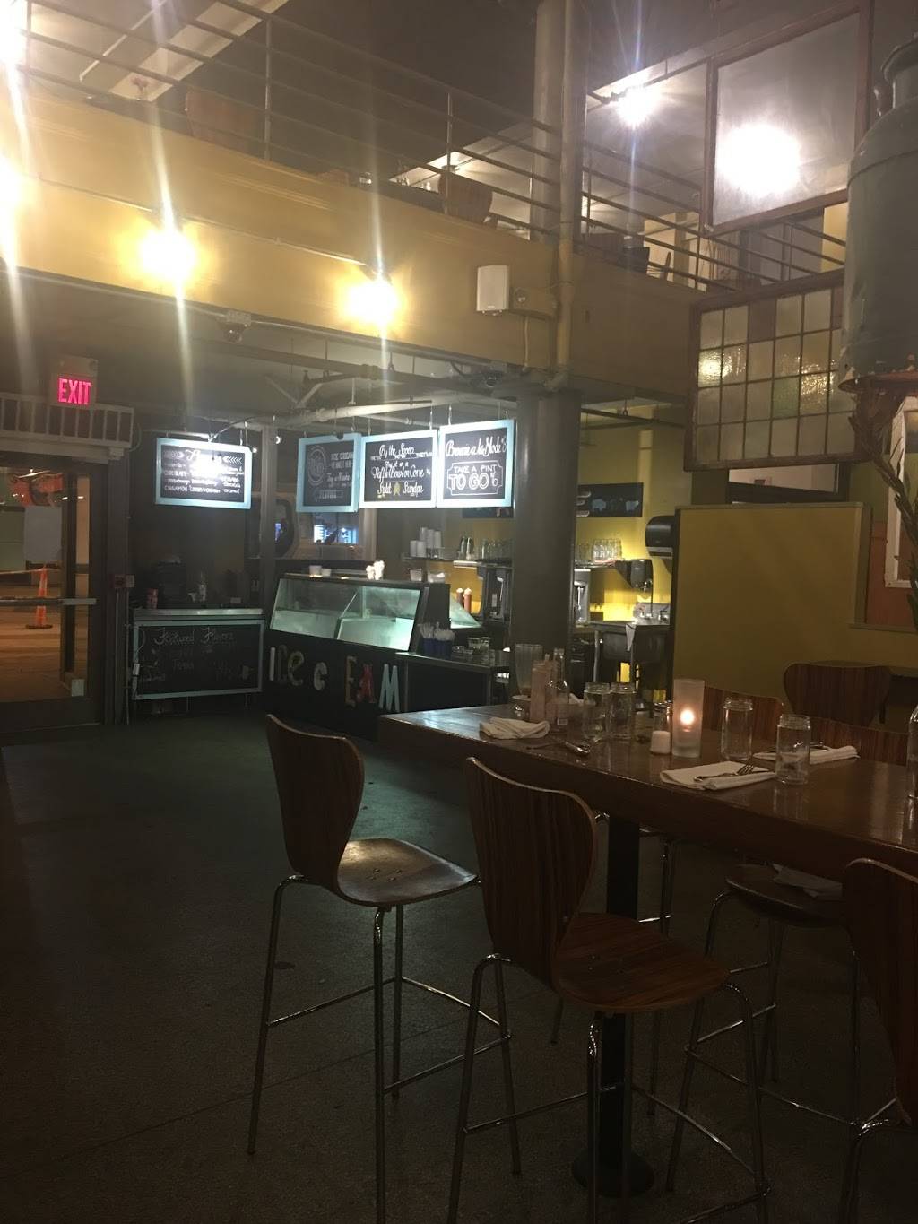 Jack Patricks Bar & Grill | restaurant | 1000 Olive St, St. Louis, MO 63101, USA | 3144368879 OR +1 314-436-8879