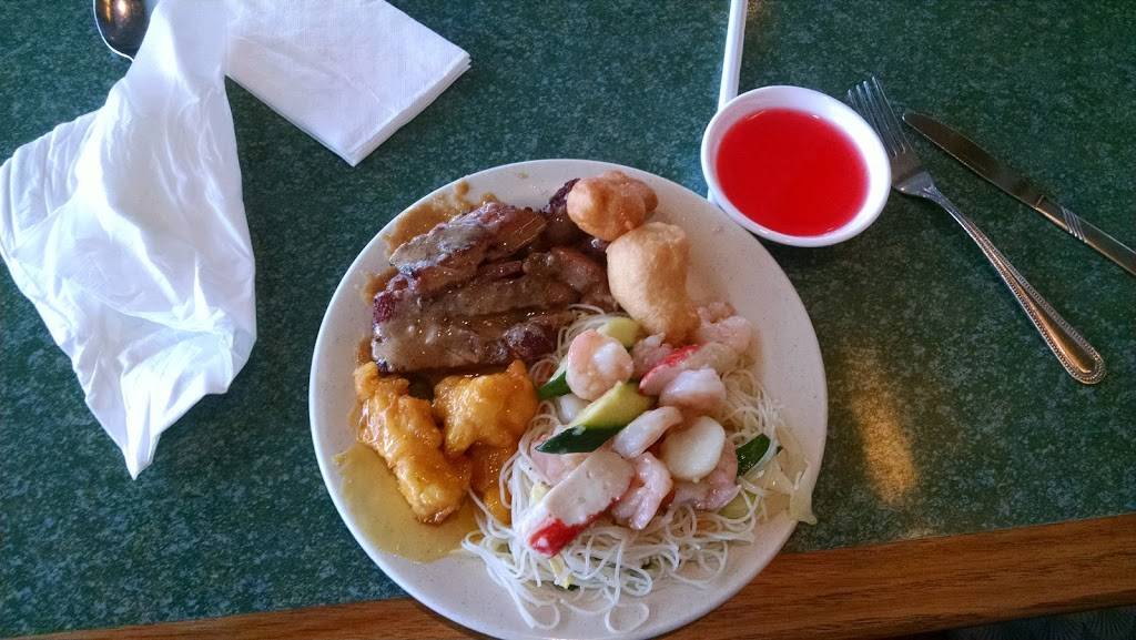 China Buffet King | restaurant | 1192 US-31, Petoskey, MI 49770, USA | 2314395988 OR +1 231-439-5988