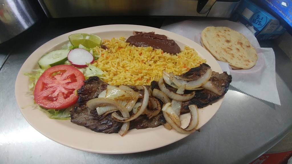 Taqueria y pupuseria La Fuente | restaurant | 9927 Irvington Blvd, Houston, TX 77076, USA | 7138848431 OR +1 713-884-8431