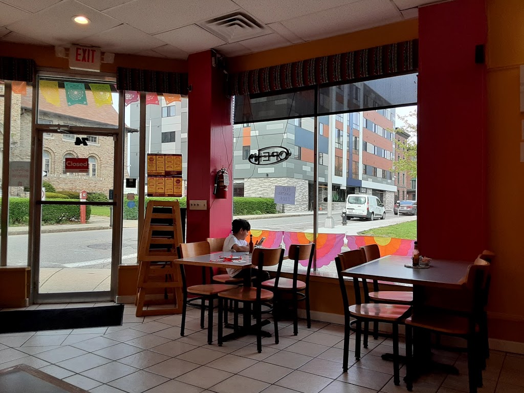 Teffys Restaurant | restaurant | 74 W Elm St, Brockton, MA 02301, USA | 7745397930 OR +1 774-539-7930