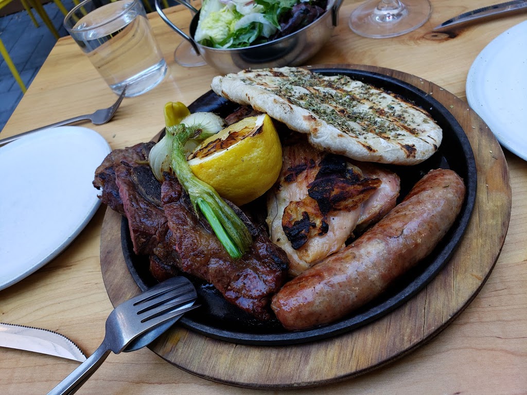 R40 | restaurant | 47-16 Vernon Blvd, Long Island City, NY 11101, USA | 7184409484 OR +1 718-440-9484