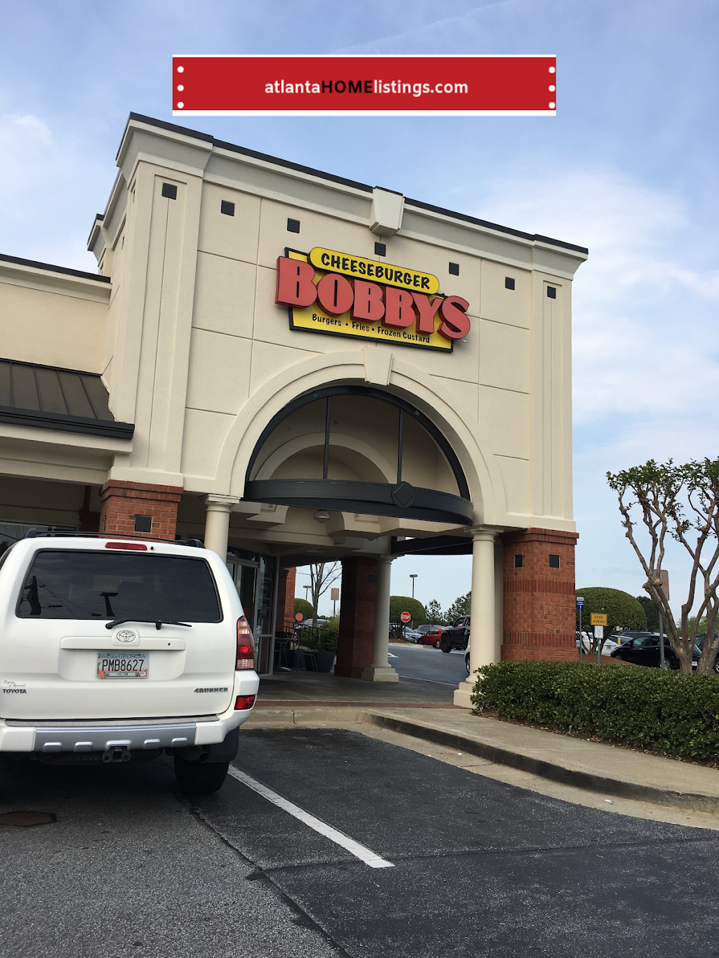 Cheeseburger Bobbys | restaurant | 2295 Towne Lake Pkwy, Woodstock, GA 30189, USA | 6784943200 OR +1 678-494-3200