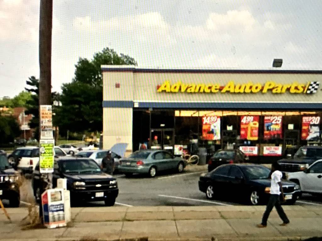 7-Eleven | bakery | 3310 Chillum Rd, Mt Rainier, MD 20712, USA | 3012097012 OR +1 301-209-7012