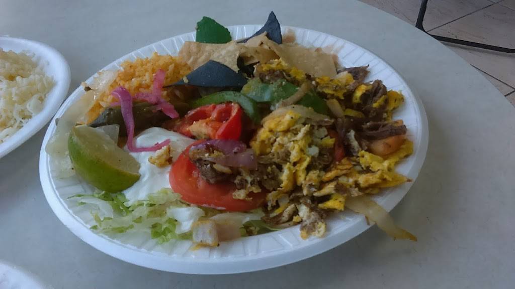 Costa Azul | restaurant | 2001 N Buena Vista St, Burbank, CA 91504, USA | 8185674689 OR +1 818-567-4689