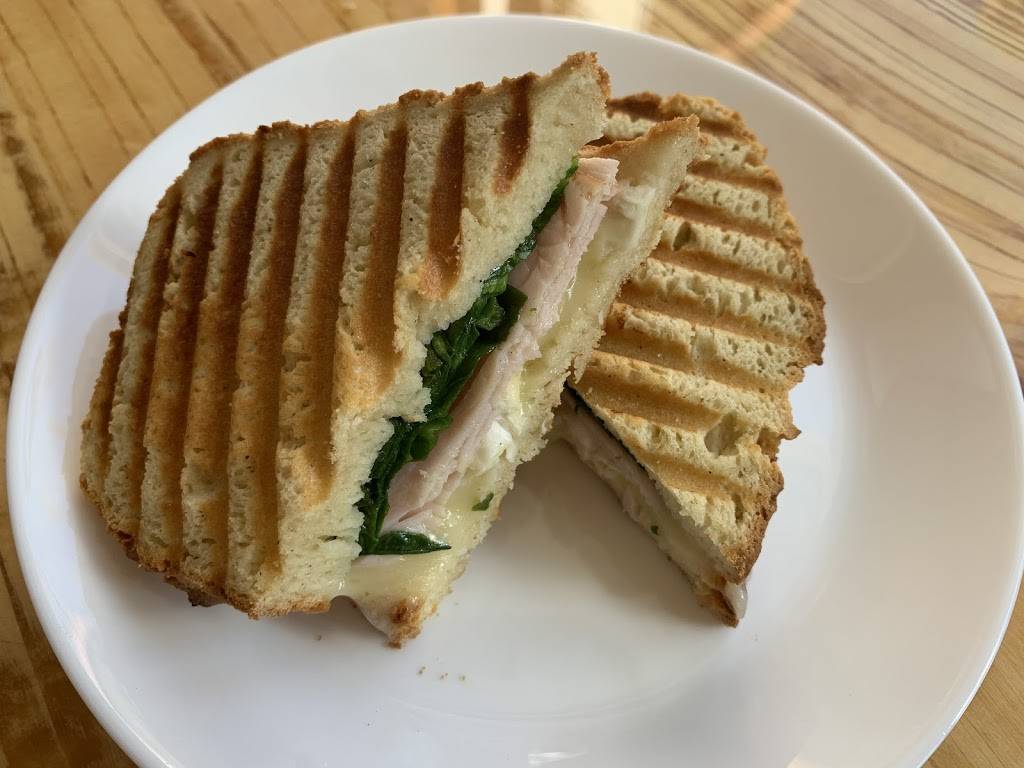 Cafe’ Corvus | restaurant | 154 Mill St, Grass Valley, CA 95945, USA | 5308025102 OR +1 530-802-5102