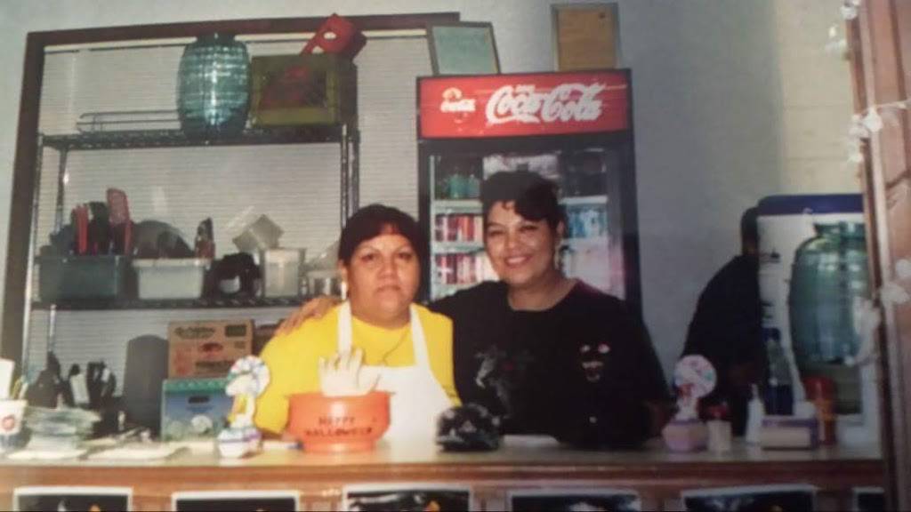 Antojitos Doña Gloria | restaurant | 1163 N Wilmington Blvd, Wilmington, CA 90744, USA | 4242248680 OR +1 424-224-8680