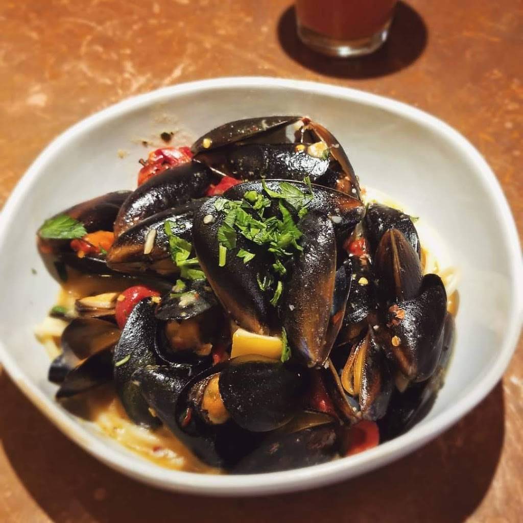 Strada Italiano | restaurant | 27 Broadway St, Asheville, NC 28801, USA | 8283488448 OR +1 828-348-8448