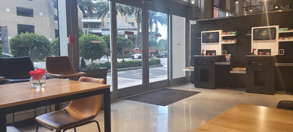 My Deli Market | restaurant | 1100 Brickell Bay Dr #107, Miami, FL 33131, USA | 7863524746 OR +1 786-352-4746