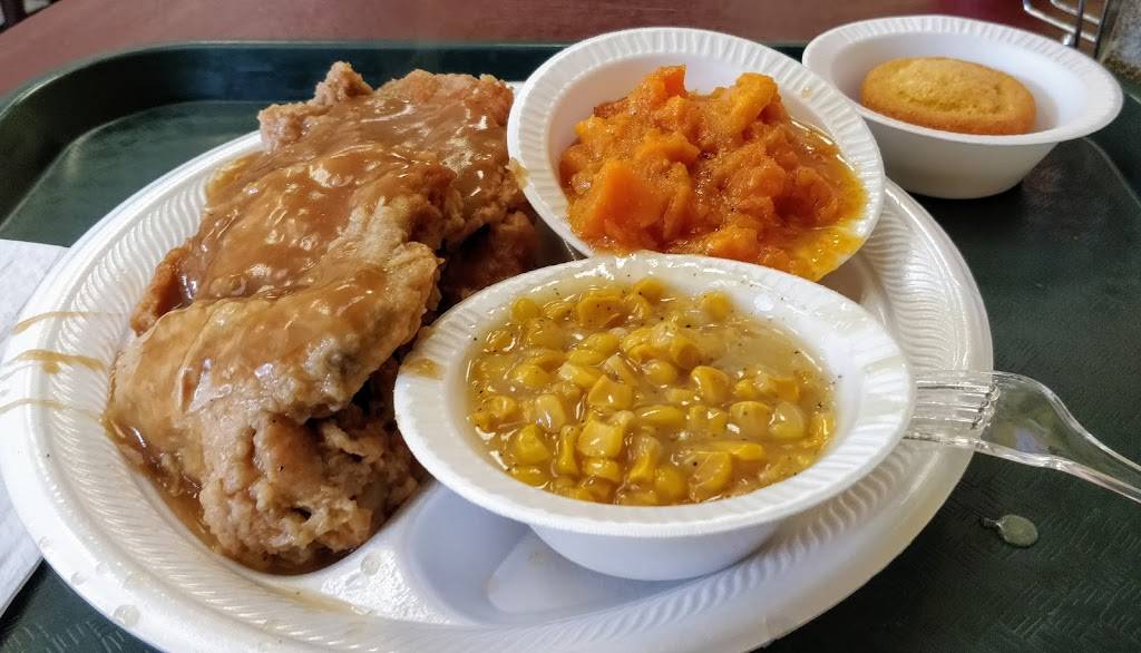 Willie Moores Restaurant | restaurant | 109 N Main St, Memphis, TN 38103, USA | 9015214674 OR +1 901-521-4674