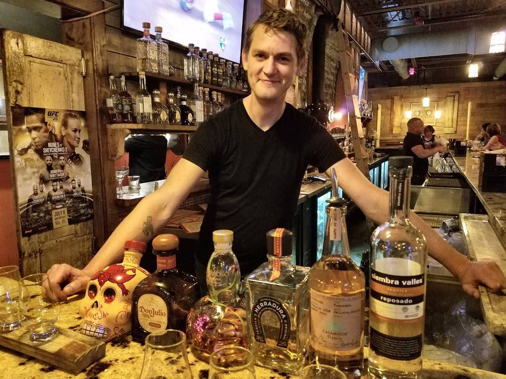 El Barrio Cantina & Tequila Bar | restaurant | 1470 Buck Rd, Southampton, PA 18966, USA | 2676850725 OR +1 267-685-0725