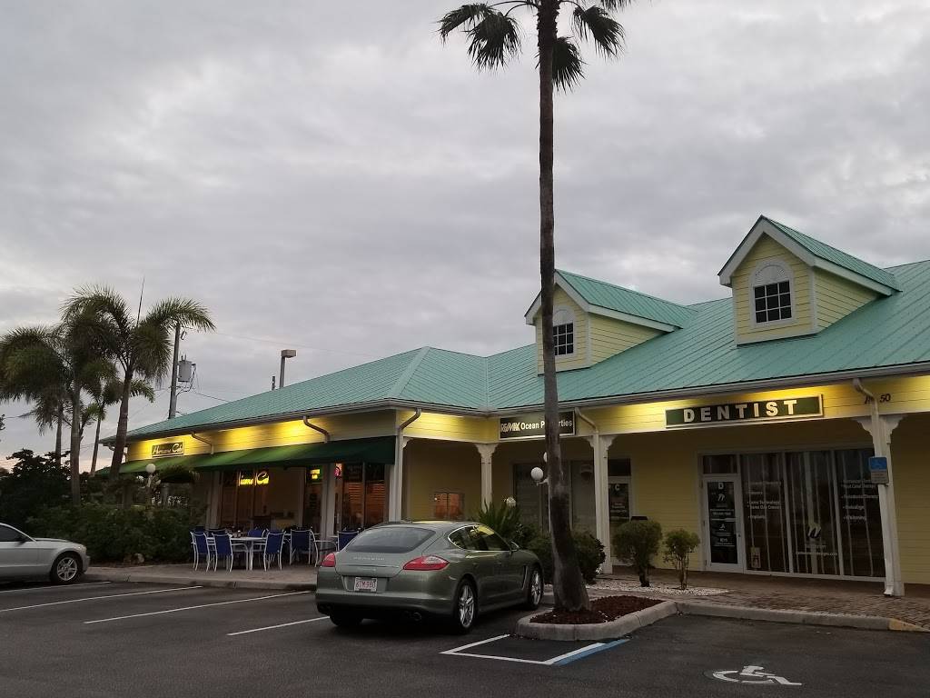 Hurricane Cafe | cafe | 14050 US-1, Juno Beach, FL 33408, USA | 5616302012 OR +1 561-630-2012