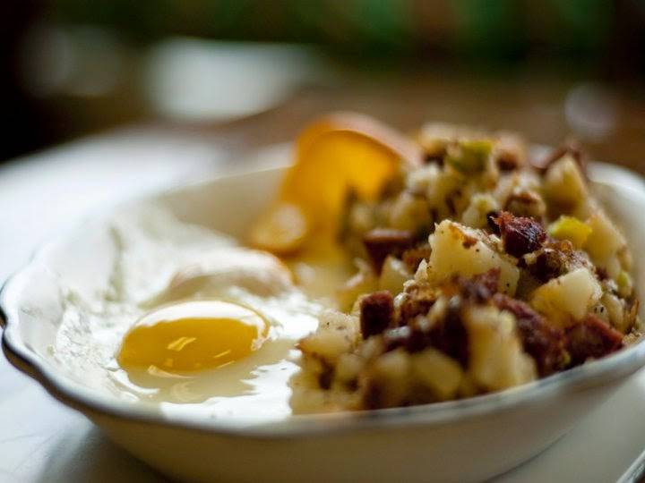 Bomber Restaurant | restaurant | 306 E Michigan Ave, Ypsilanti, MI 48198, USA | 7344820550 OR +1 734-482-0550