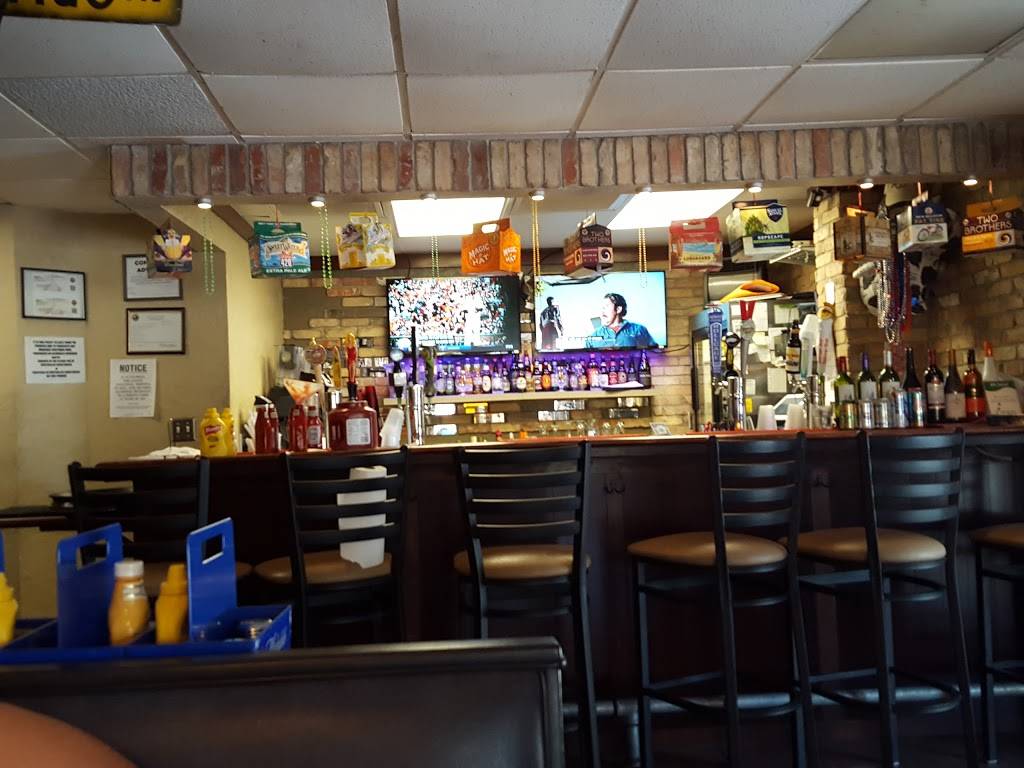 Chicago Jaqx Pizzeria & Taphouse | restaurant | 1511 Gulf Blvd, Indian Rocks Beach, FL 33785, USA | 7273033946 OR +1 727-303-3946