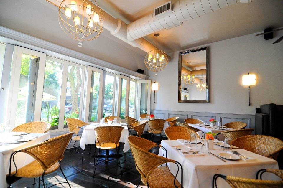 Pasteur | restaurant | 5525 N Broadway, Chicago, IL 60640, USA | 7737284800 OR +1 773-728-4800