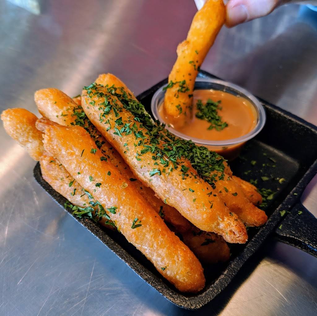 The Cloudy Garlic | restaurant | 2750 Colorado Blvd Ste 4, Los Angeles, CA 90041, USA | 3233166312 OR +1 323-316-6312