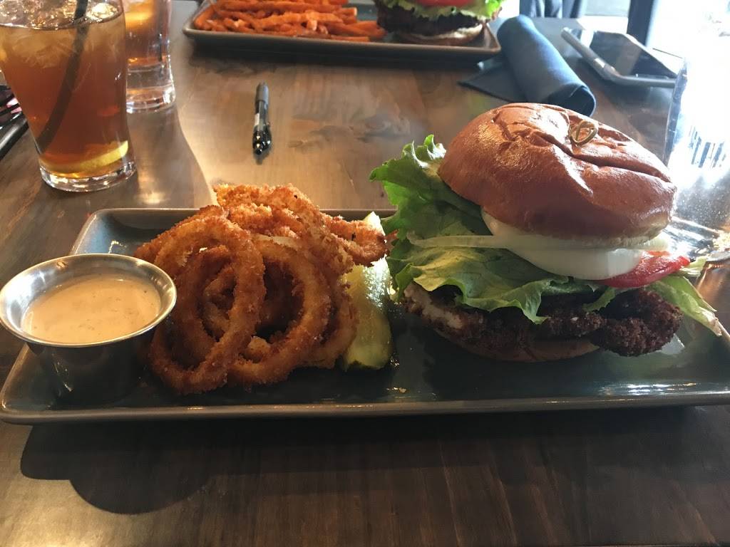 Nobel House | restaurant | 421 N Main St, Glen Ellyn, IL 60137, USA | 6305472180 OR +1 630-547-2180