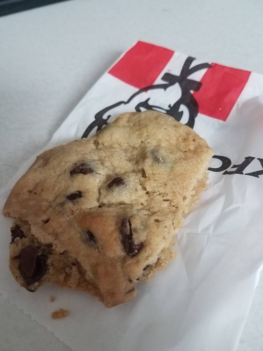 KFC | restaurant | 17700 Garland Groh Blvd, Hagerstown, MD 21740, USA | 2404206562 OR +1 240-420-6562