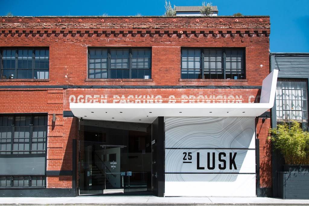Rooftop 25 | restaurant | 25 Lusk St, San Francisco, CA 94107, USA | 4154955875 OR +1 415-495-5875