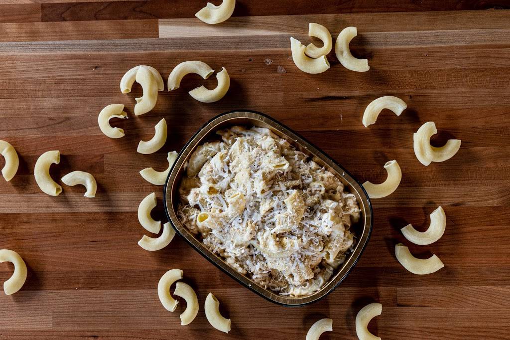 American Pizza Manufacturing | meal takeaway | 7402 La Jolla Blvd, La Jolla, CA 92037, USA | 8582466756 OR +1 858-246-6756