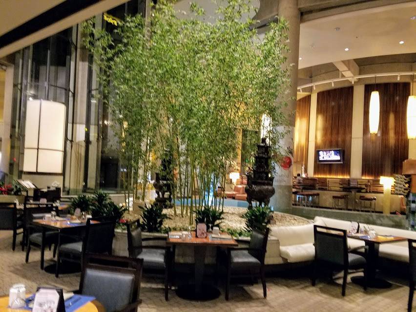 Lakeview Bistro | restaurant | 404 S Figueroa St, Los Angeles, CA 90071, USA | 2136124897 OR +1 213-612-4897