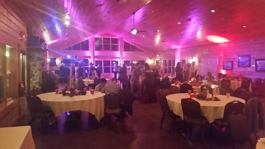 Woodfire Lodge at Triple J Wing and Clay | restaurant | 2687 Man Cal Rd, Brillion, WI 54110, USA | 9208647070 OR +1 920-864-7070