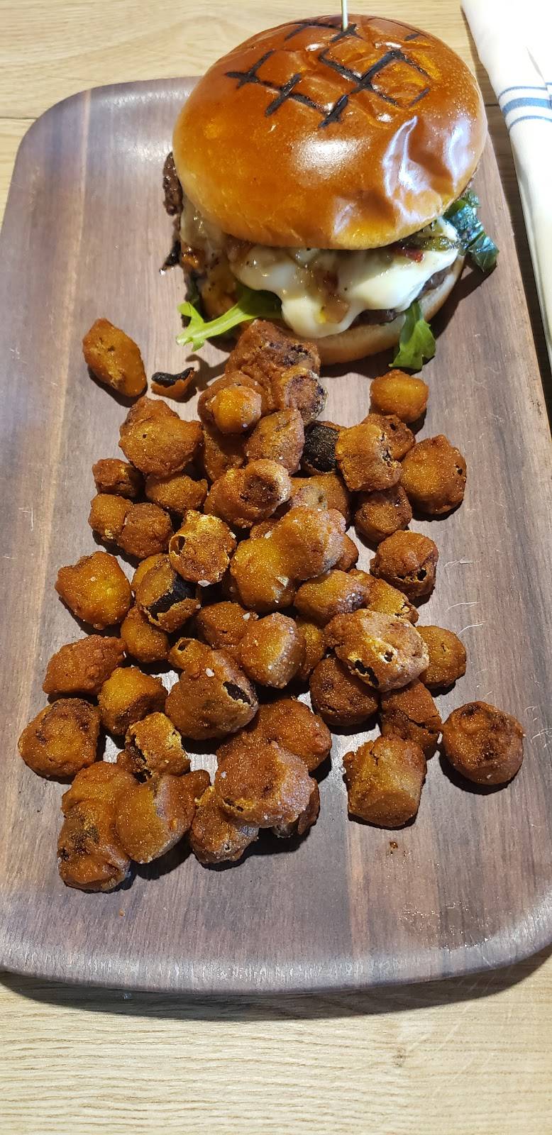 Foggy Bottom Kitchen | restaurant | 19808 Park 10, Hulbert, OK 74441, USA | 9187722545 OR +1 918-772-2545