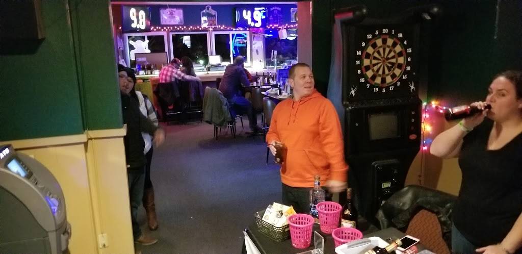 AJs Bar & Grill | restaurant | S90w13970 Boxhorn Dr, Muskego, WI 53150, USA | 4144271707 OR +1 414-427-1707