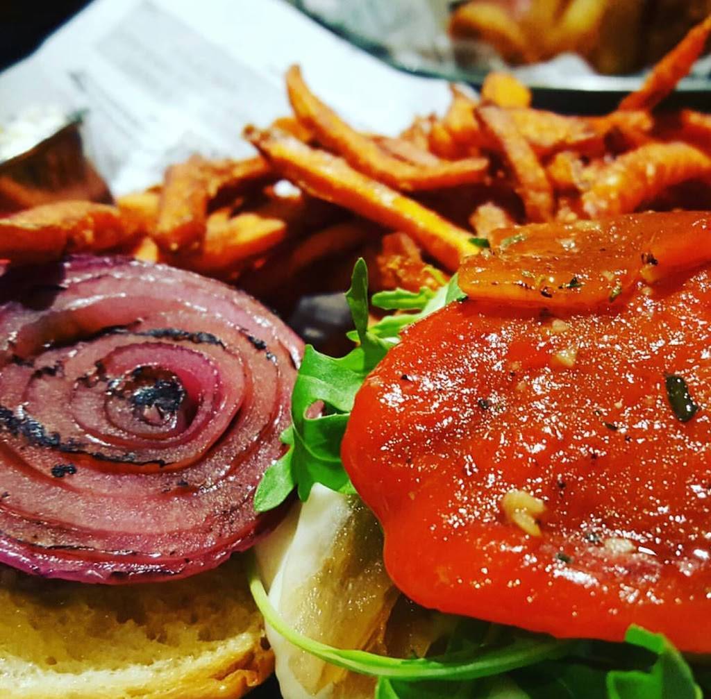 Molly Spillanes | restaurant | 211 Mamaroneck Ave, Mamaroneck, NY 10543, USA | 9148993130 OR +1 914-899-3130