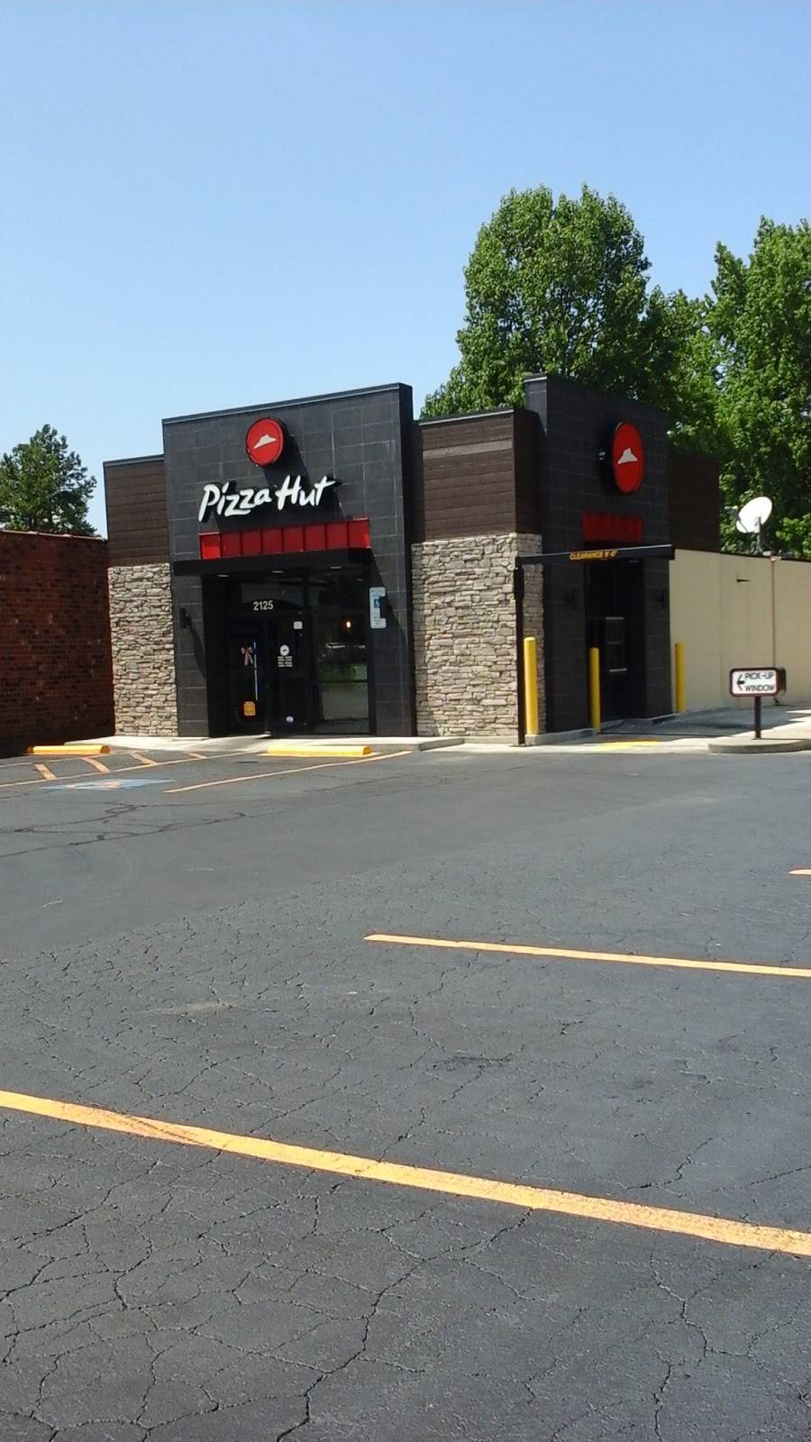 Pizza Hut | restaurant | 2125 S Church St, Burlington, NC 27215, USA | 3362264464 OR +1 336-226-4464