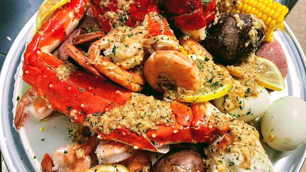 Super Crab | restaurant | 4117 W 13 Mile Rd, Royal Oak, MI 48073, USA | 2482804788 OR +1 248-280-4788