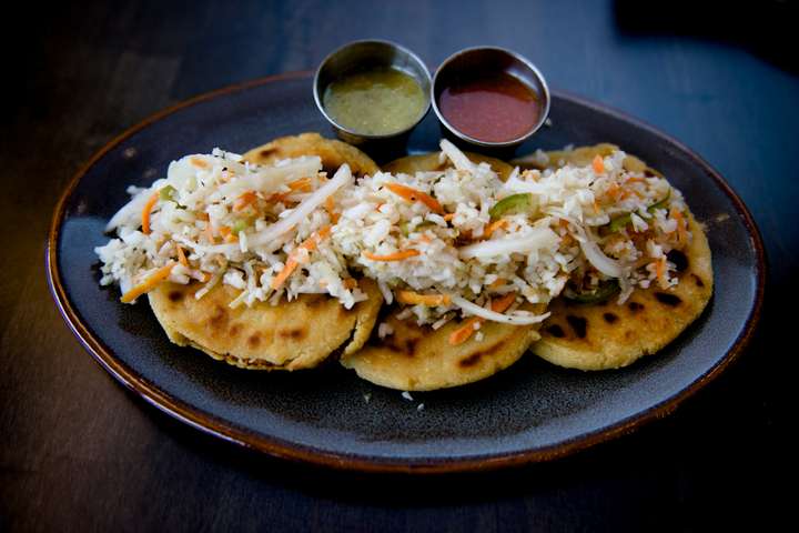 El Guapo | restaurant | 729A Frederick Rd, Catonsville, MD 21228, USA | 4107531033 OR +1 410-753-1033