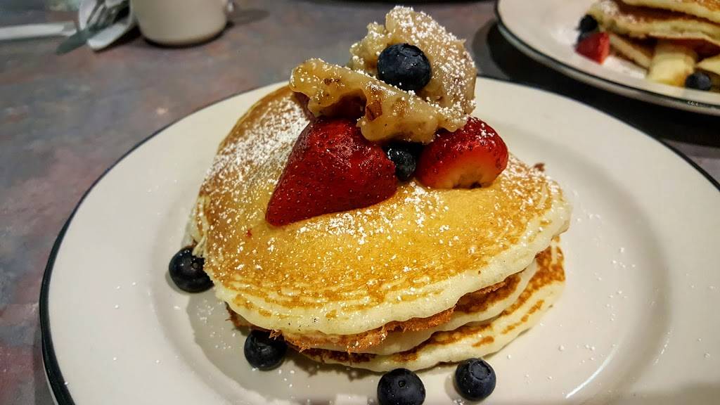 House of Pies | cafe | 1869 N Vermont Ave, Los Angeles, CA 90027, USA | 3236669961 OR +1 323-666-9961