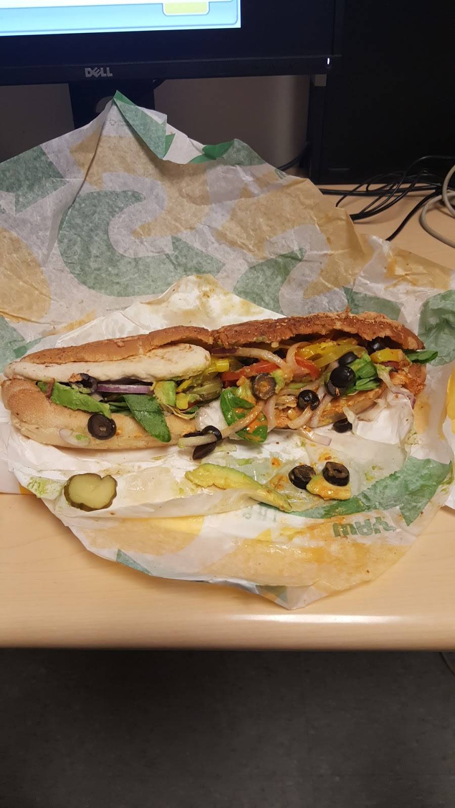 Subway | meal takeaway | 106 Niblick Rd, Paso Robles, CA 93446, USA | 8052390650 OR +1 805-239-0650