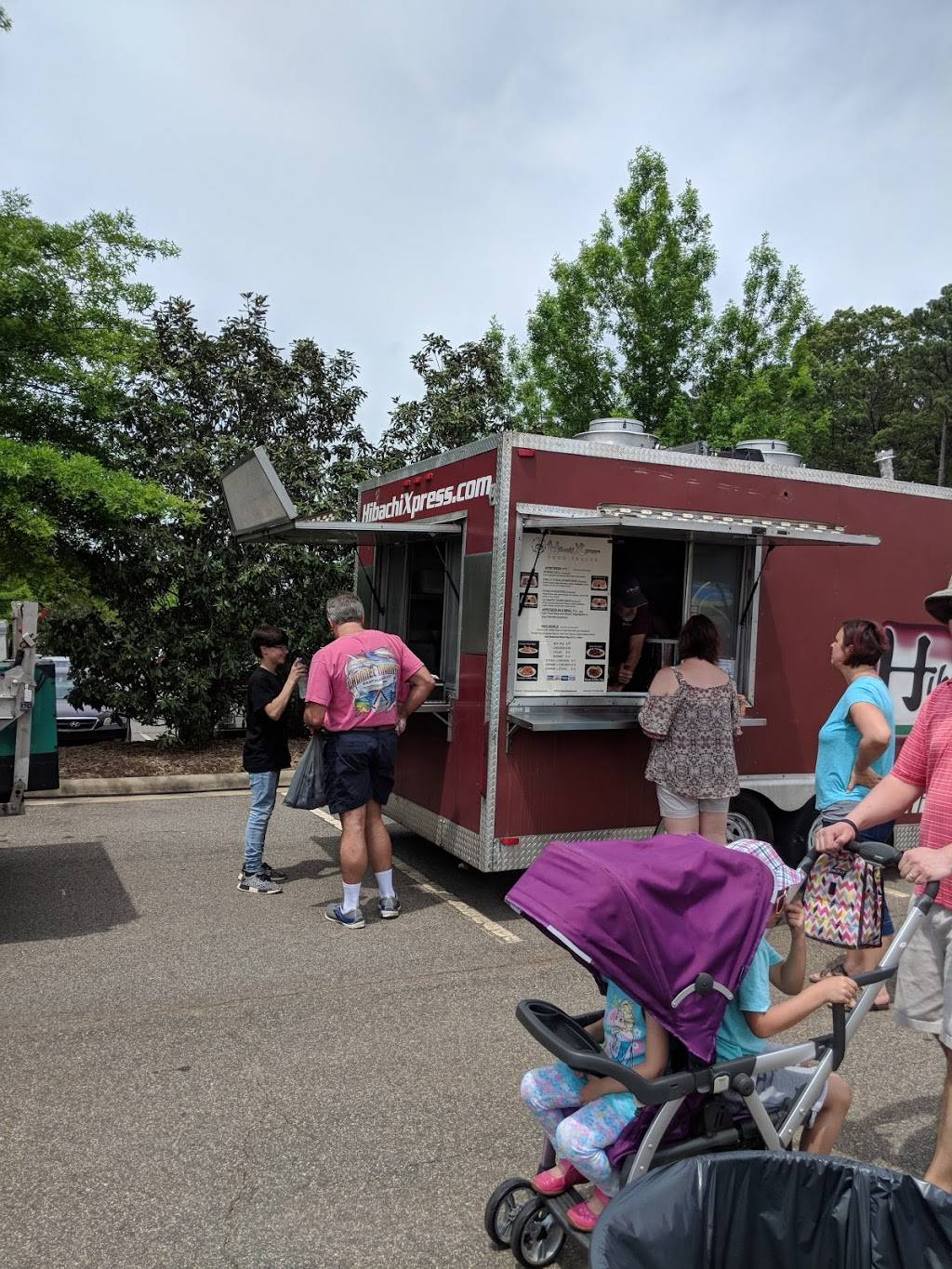 Hibachi Xpress Food Truck | restaurant | 2411 E Millbrook Rd #106, Raleigh, NC 27604, USA | 9196694923 OR +1 919-669-4923