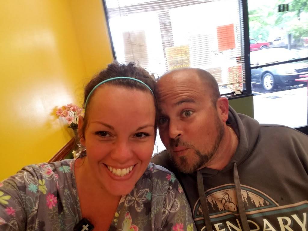 Jeters Deli Cafe | meal takeaway | 702 Jake Alexander Blvd W, Salisbury, NC 28147, USA | 7046331153 OR +1 704-633-1153