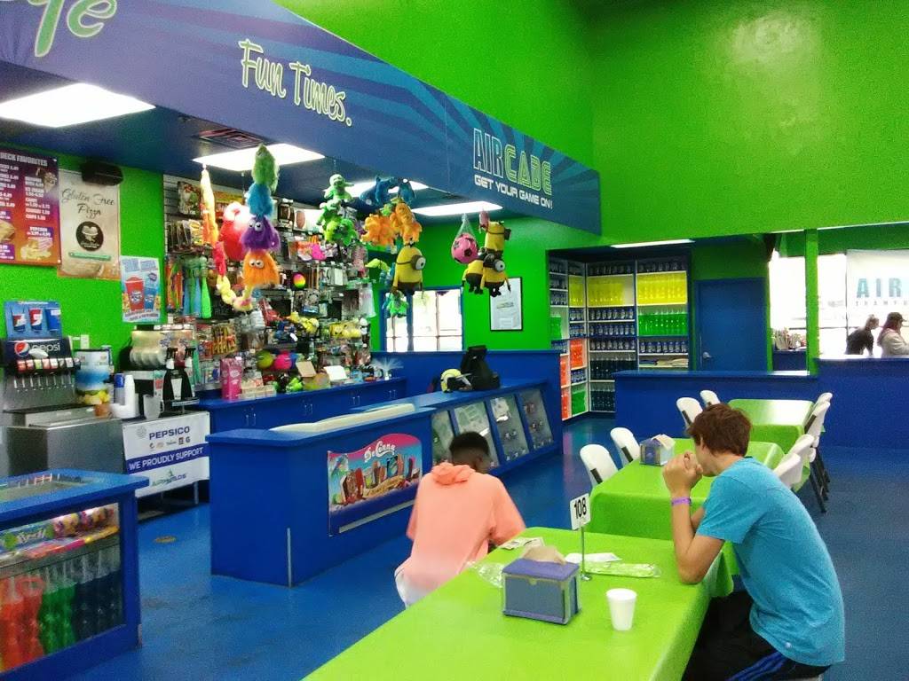 AirHeads Adventure Arena Orlando | restaurant | 33 W Pineloch Ave, Orlando, FL 32806, USA | 4074776753 OR +1 407-477-6753