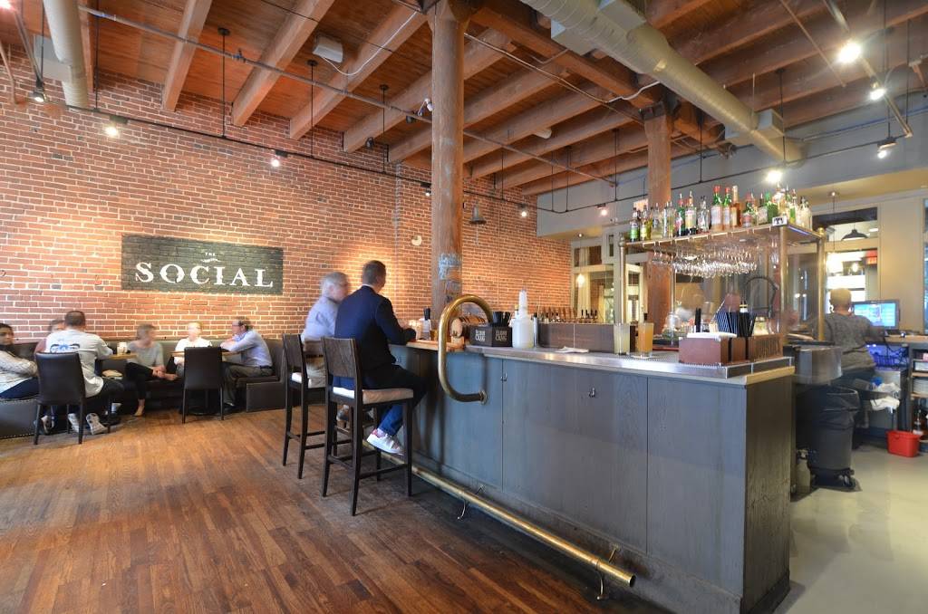 The Social | restaurant | 1110 Market St, Chattanooga, TN 37402, USA | 4232663366 OR +1 423-266-3366