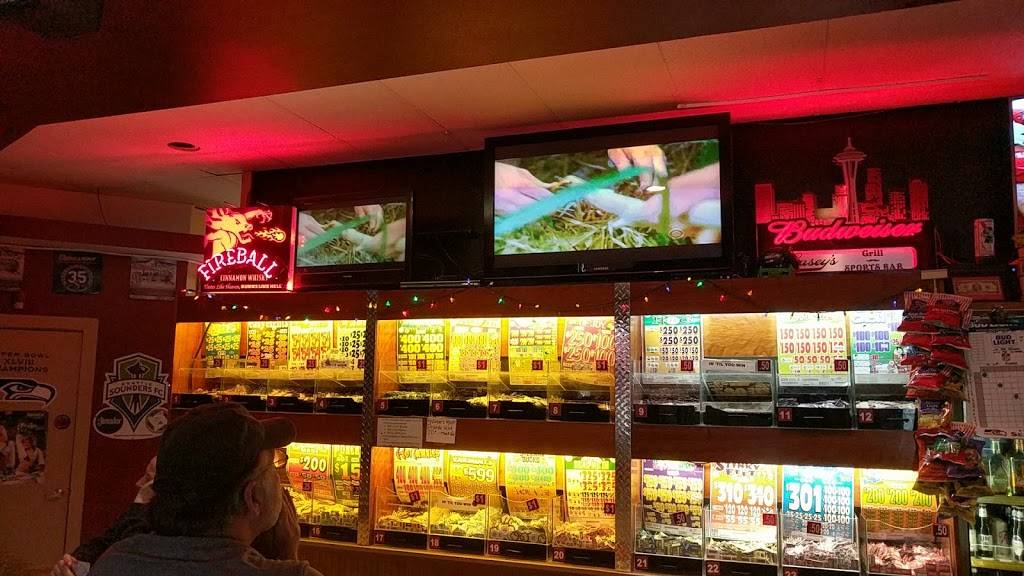 Caseys Grill and Sports Bar | restaurant | 24228 104th Ave SE #105, Kent, WA 98030, USA | 2532364137 OR +1 253-236-4137