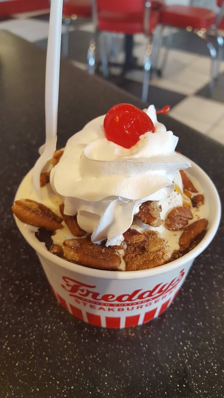 Freddys Frozen Custard & Steakburgers | restaurant | 301 Doug Baker Blvd, Birmingham, AL 35242, USA | 2057392282 OR +1 205-739-2282