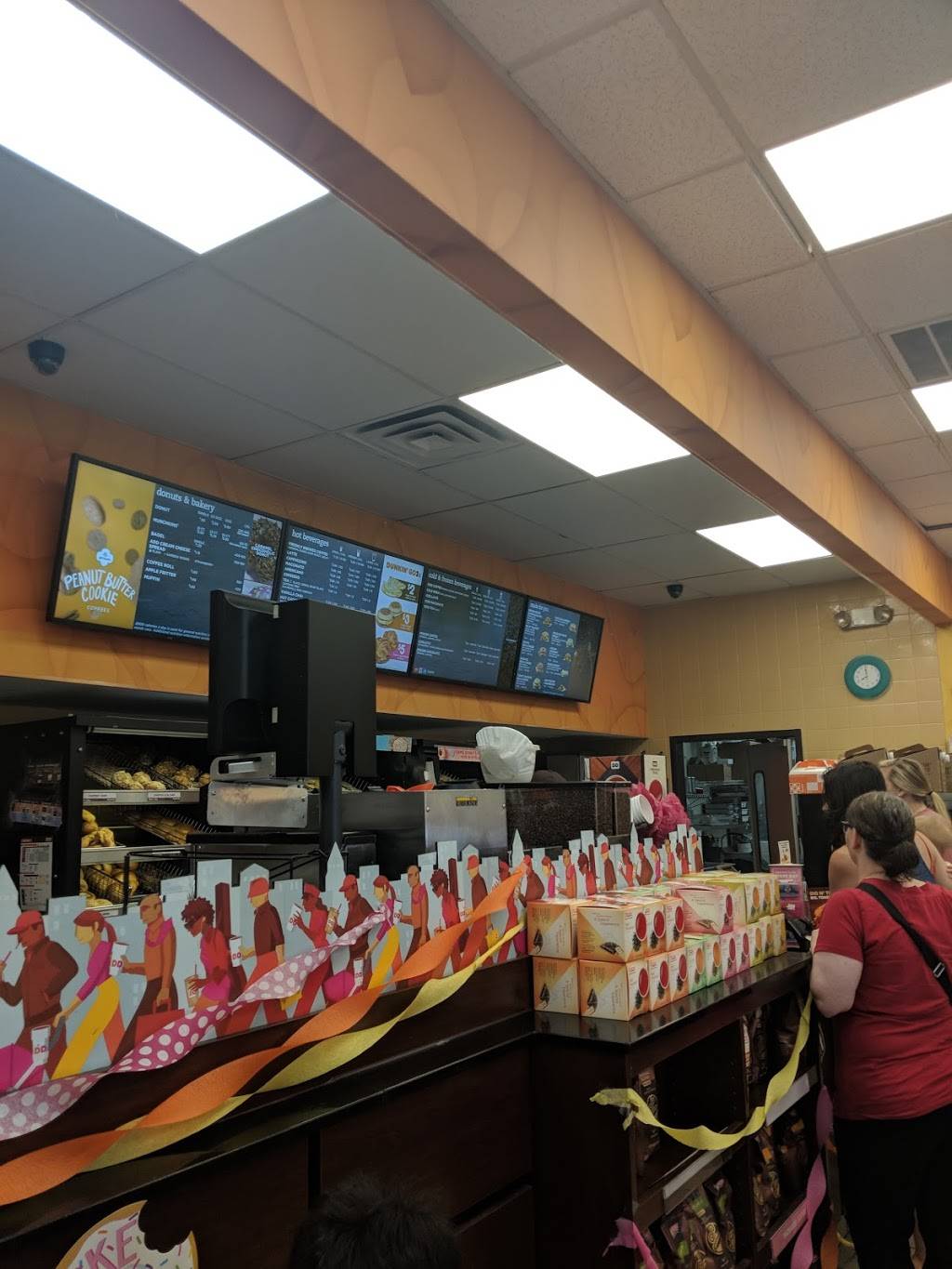 Dunkin | bakery | 771 Prince Ave, Athens, GA 30606, USA | 7065483444 OR +1 706-548-3444