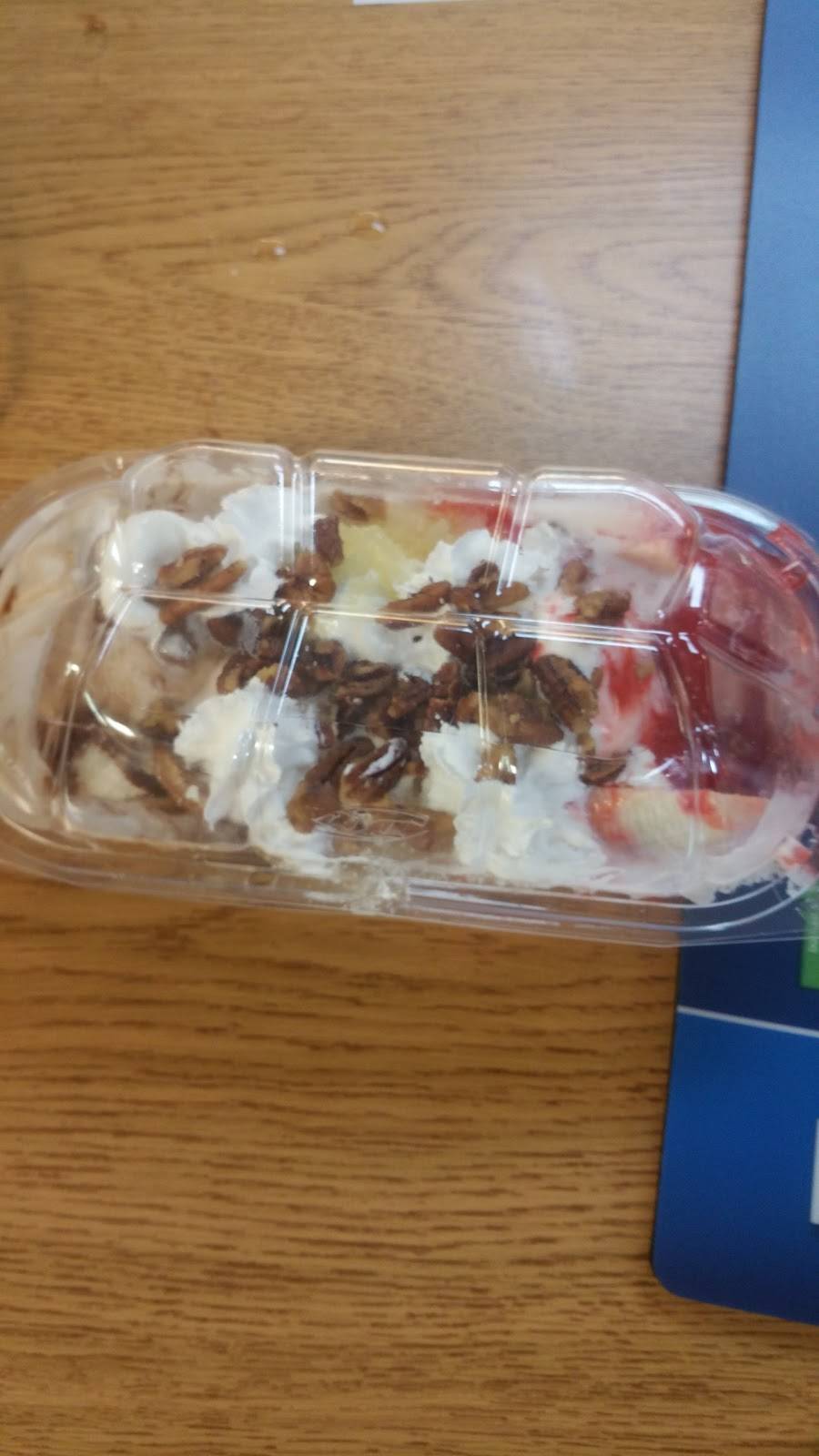 Dairy Queen | restaurant | 3801 Shaver St, Pasadena, TX 77504, USA | 7139439969 OR +1 713-943-9969