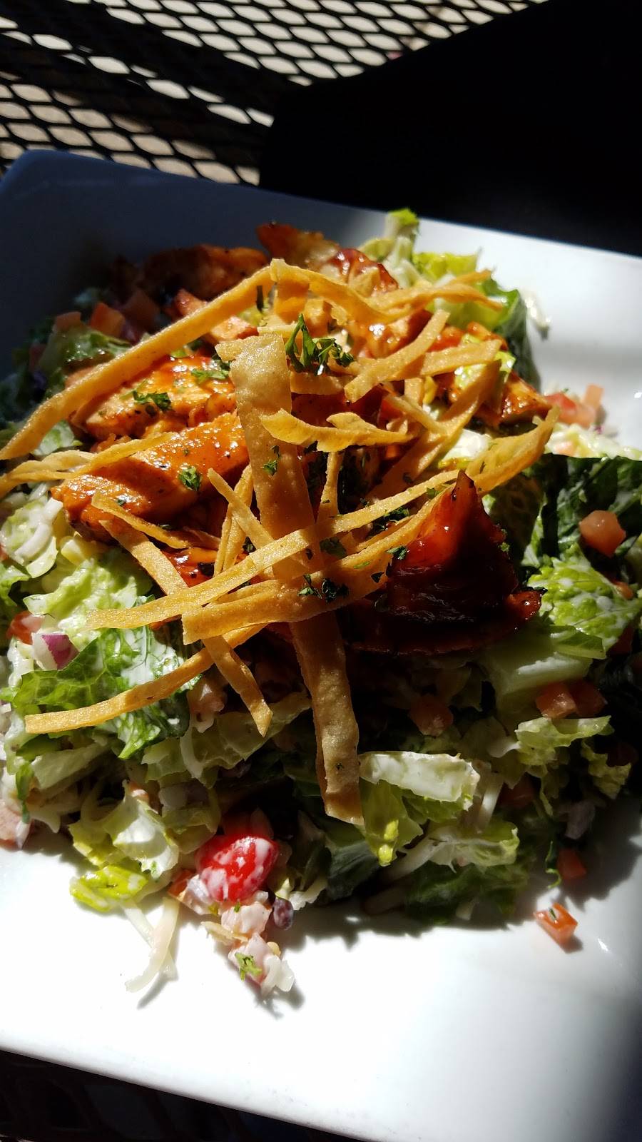 Vu Bistro | restaurant | 14815 E Shea Blvd # 100, Fountain Hills, AZ 85268, USA | 4808165690 OR +1 480-816-5690